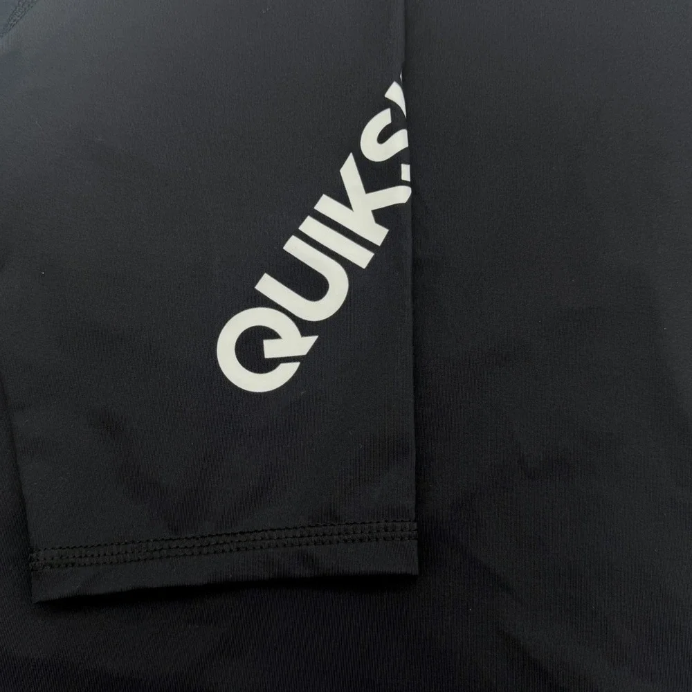 Quiksilver Mens Black Short Sleeve Rash Guard Swim Shirt UPF 50+ Size M